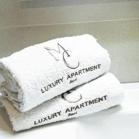 Apartment Mc Luxury With Free Parking In Poggiofranco *