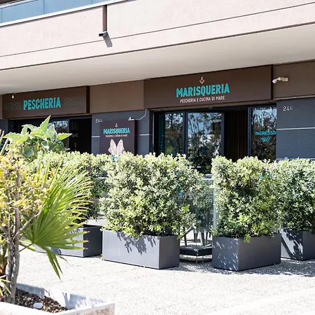 Apartament Mc Luxury With Free Parking In Poggiofranco Bari