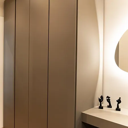 Mc Luxury With Free Parking In Poggiofranco Apartment *